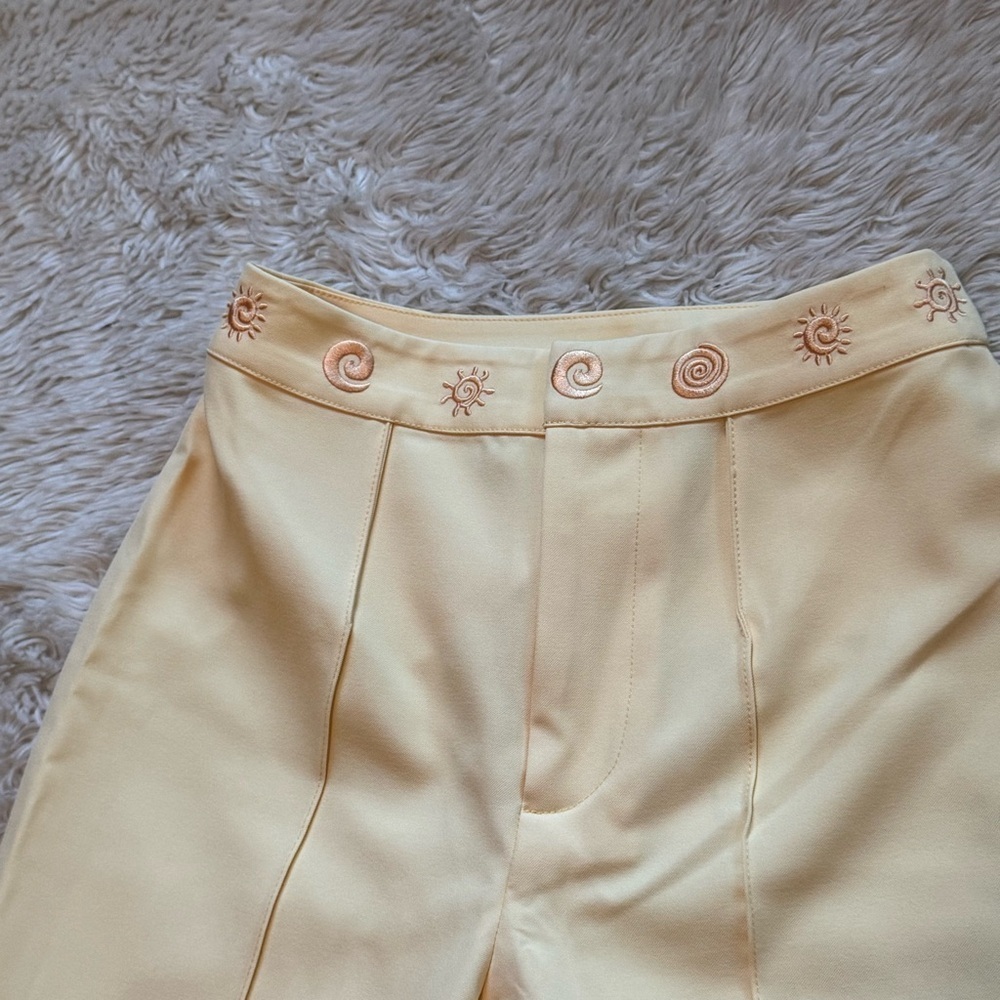 NWT The Wolf Gang Irida Bootcut Pants in Butter Yellow - Size XS - Picture 5 of 9